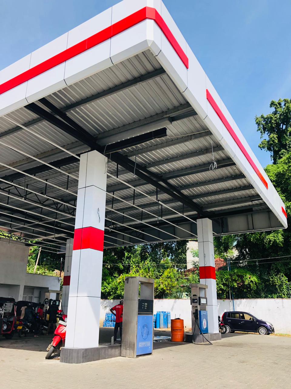CEYPETCO Embilipitiya - Canopy Underside & Column Detail