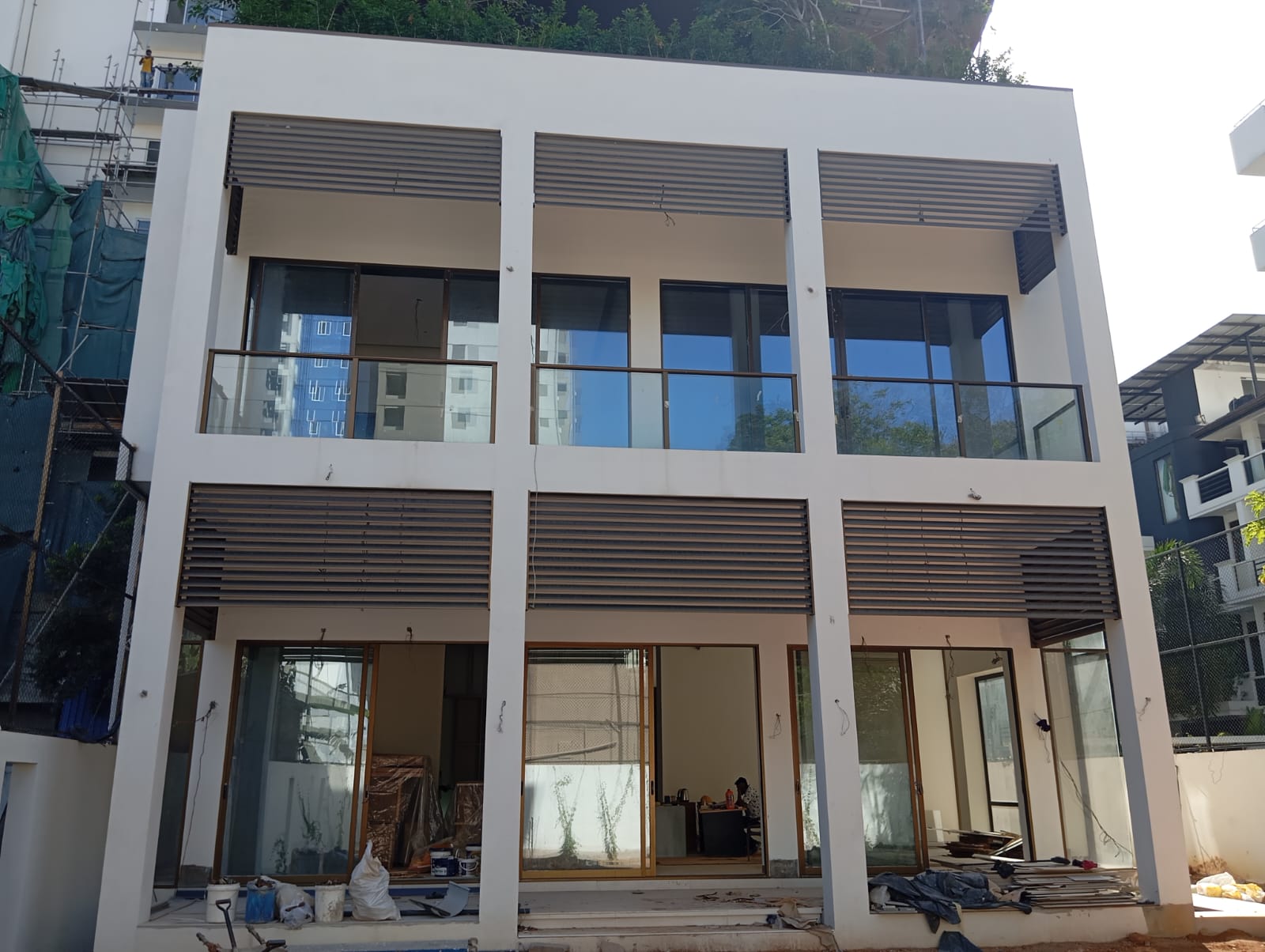 Bambalapitiya Residence - Construction Progress Front View